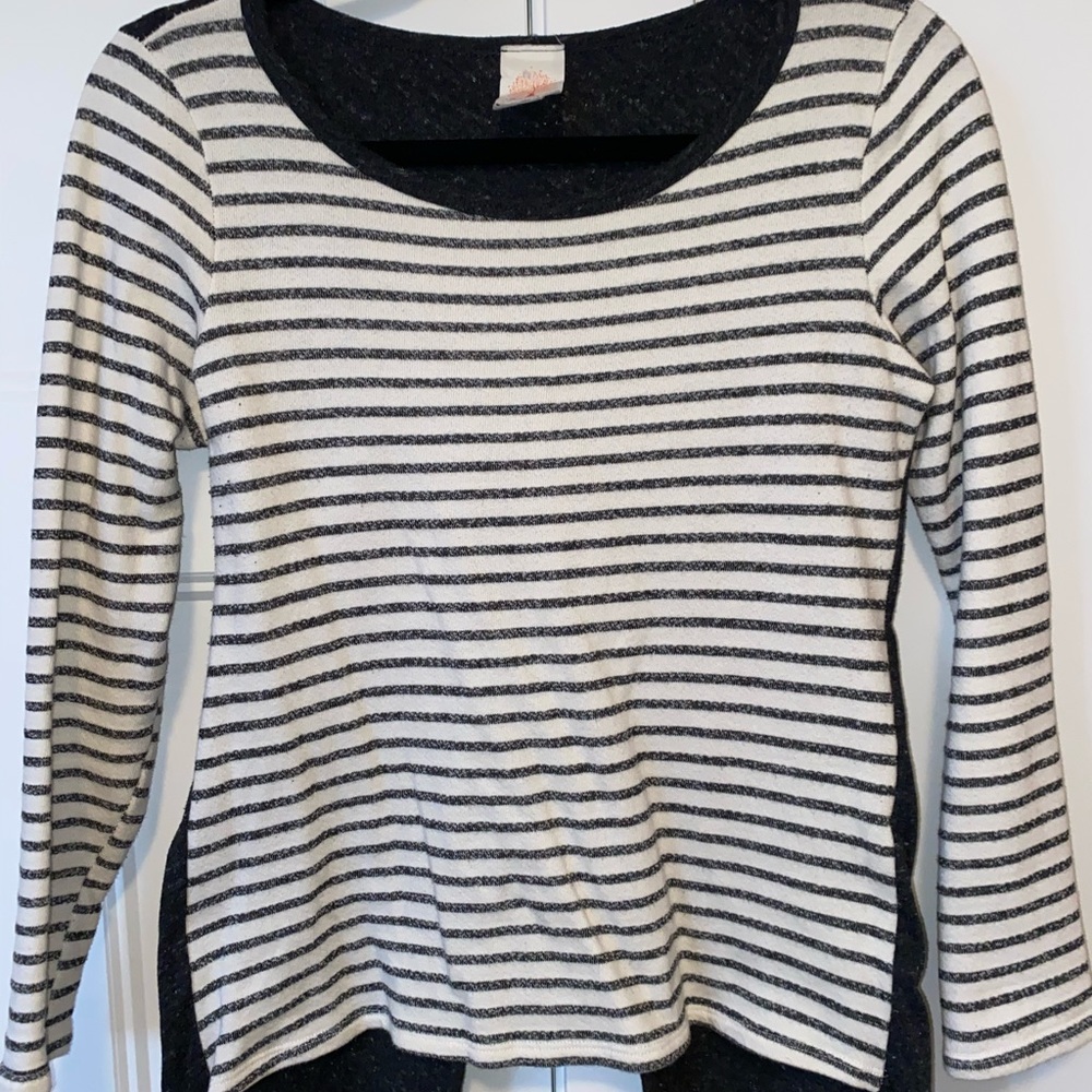 Open Back Long Sleeved Shirt